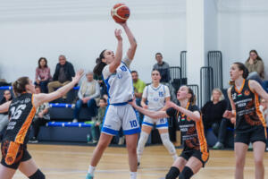 ZTE NKK-NKA Universitas Pécs 65-58