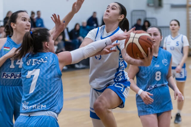 Nem v�rt veres�g Veszpr�mben